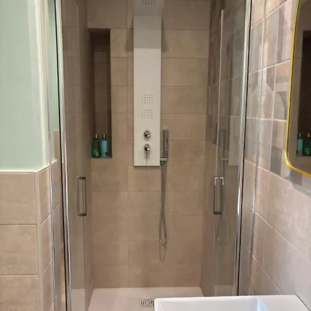 Casa Me Pensión 3*